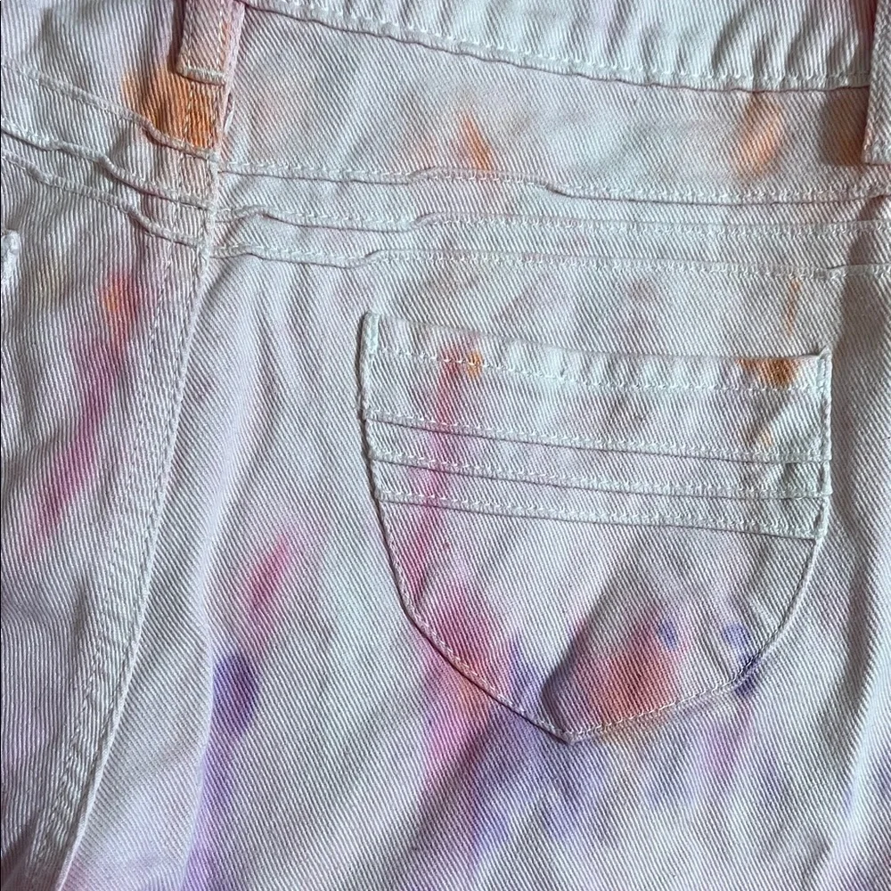 Colorful Women’s Tie-Dye Jean Shorts Size 4 - Picture 8 of 11